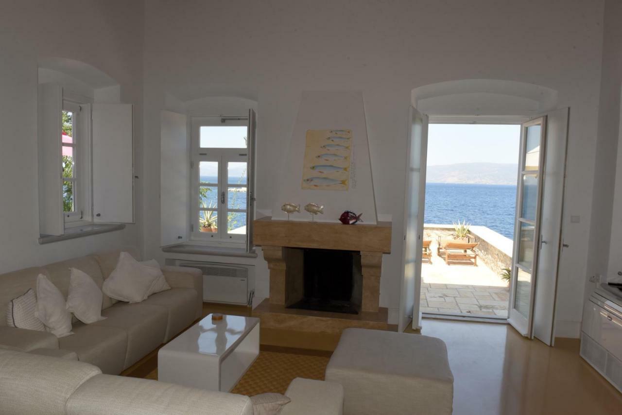 Hydra Kamini Beach Thea Ngoại thất bức ảnh